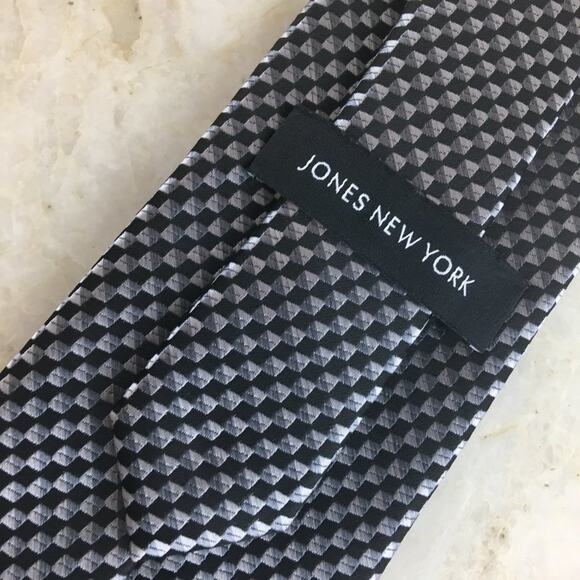 JONES NEW YOR5K TIE - Picture 5 of 14